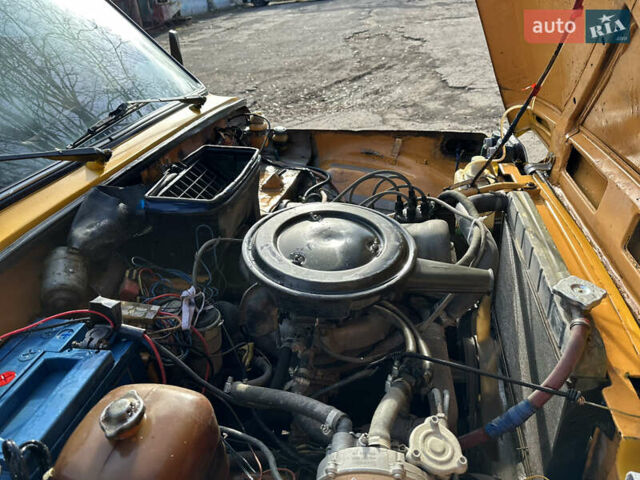 Желтый ВАЗ 2121 Нива, объемом двигателя 1.6 л и пробегом 250 тыс. км за 2950 $, фото 12 на Automoto.ua