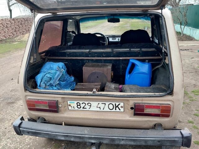 Серый ВАЗ 2121, объемом двигателя 0 л и пробегом 215 тыс. км за 1600 $, фото 7 на Automoto.ua