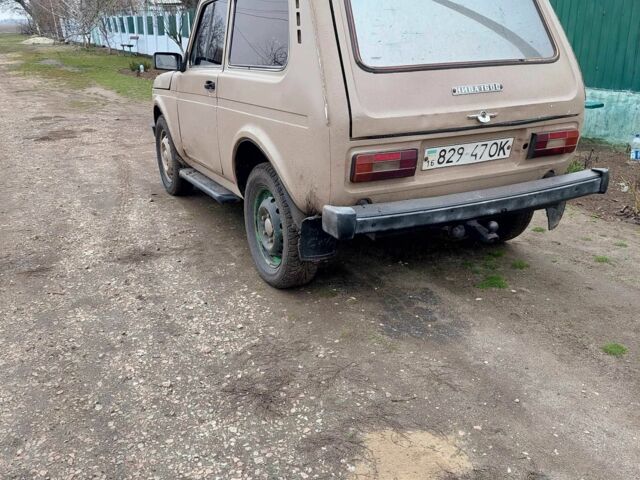 Серый ВАЗ 2121, объемом двигателя 0 л и пробегом 215 тыс. км за 1600 $, фото 10 на Automoto.ua