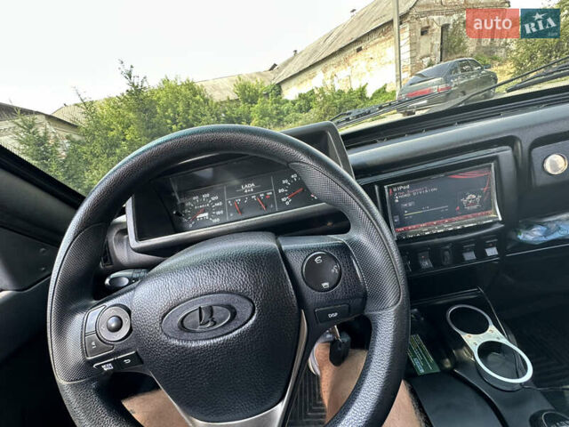 Серый ВАЗ 2121 Нива, объемом двигателя 1.57 л и пробегом 16 тыс. км за 6400 $, фото 6 на Automoto.ua