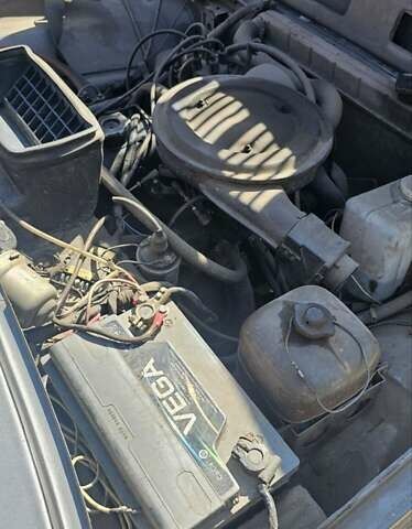 Серый ВАЗ 2121 Нива, объемом двигателя 1.57 л и пробегом 180 тыс. км за 1700 $, фото 4 на Automoto.ua