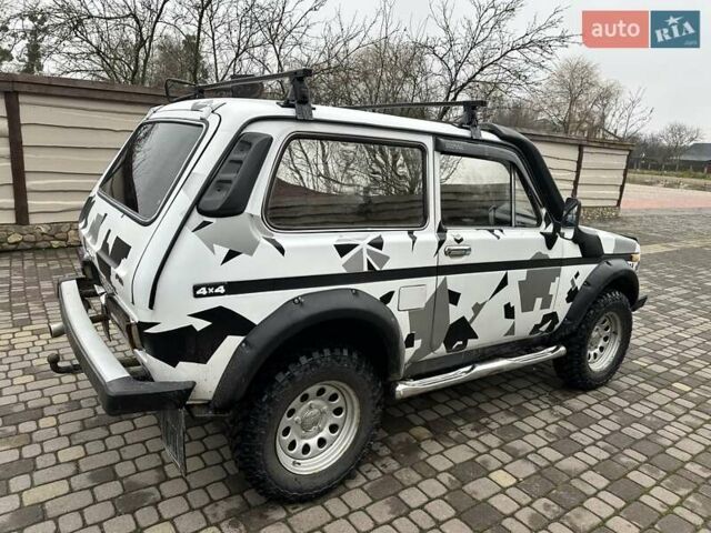 Сірий ВАЗ 2121 Нива, об'ємом двигуна 1.7 л та пробігом 100 тис. км за 2450 $, фото 7 на Automoto.ua