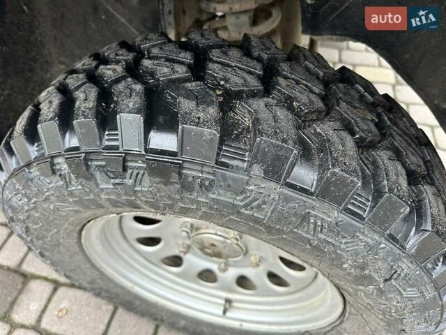 Серый ВАЗ 2121 Нива, объемом двигателя 1.7 л и пробегом 100 тыс. км за 2400 $, фото 12 на Automoto.ua