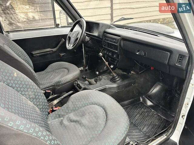 Сірий ВАЗ 2121 Нива, об'ємом двигуна 1.7 л та пробігом 100 тис. км за 2450 $, фото 8 на Automoto.ua