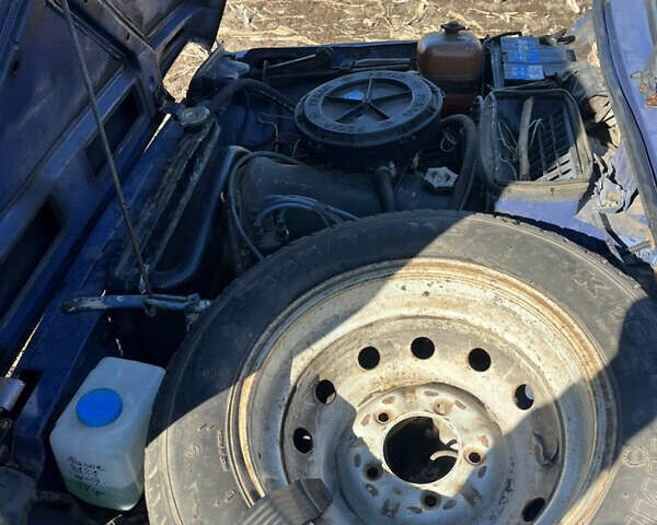 Синий ВАЗ 2121 Нива, объемом двигателя 1.6 л и пробегом 70 тыс. км за 2250 $, фото 13 на Automoto.ua