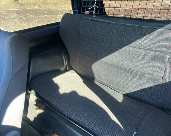 Синий ВАЗ 2121 Нива, объемом двигателя 1.6 л и пробегом 70 тыс. км за 2250 $, фото 9 на Automoto.ua