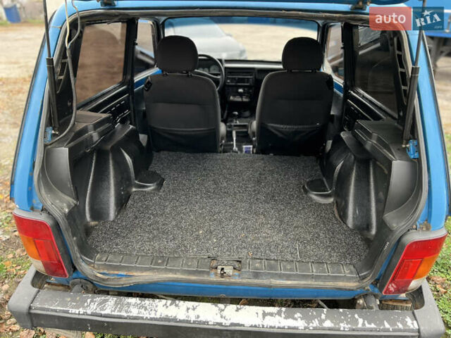 Синий ВАЗ 2121 Нива, объемом двигателя 1.57 л и пробегом 75 тыс. км за 1800 $, фото 7 на Automoto.ua