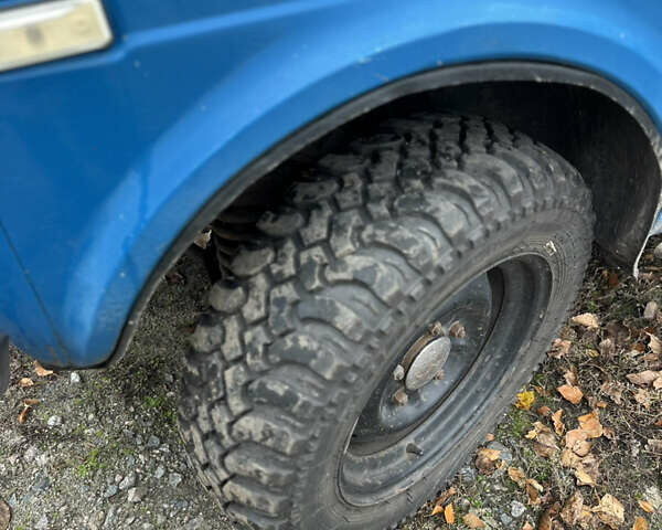 Синий ВАЗ 2121 Нива, объемом двигателя 1.57 л и пробегом 75 тыс. км за 1800 $, фото 5 на Automoto.ua