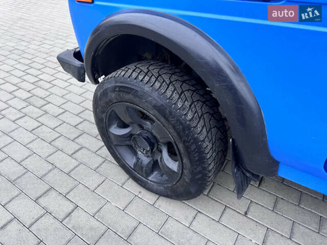 Синий ВАЗ 2121 Нива, объемом двигателя 0 л и пробегом 300 тыс. км за 1600 $, фото 6 на Automoto.ua