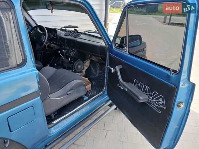 Синій ВАЗ 2121 Нива, об'ємом двигуна 1.45 л та пробігом 647 тис. км за 4000 $, фото 4 на Automoto.ua