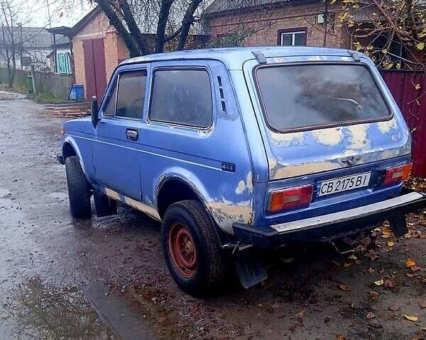 Синий ВАЗ 2121 Нива, объемом двигателя 1.6 л и пробегом 128 тыс. км за 1180 $, фото 5 на Automoto.ua