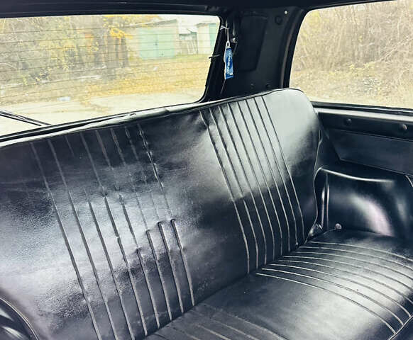 Синий ВАЗ 2121 Нива, объемом двигателя 1.6 л и пробегом 193 тыс. км за 2699 $, фото 16 на Automoto.ua