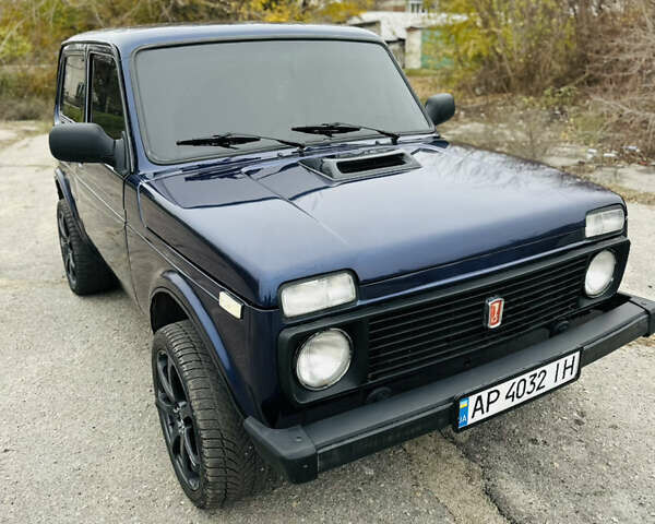 Синий ВАЗ 2121 Нива, объемом двигателя 1.6 л и пробегом 193 тыс. км за 2699 $, фото 1 на Automoto.ua