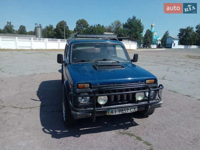 Синий ВАЗ 2121 Нива, объемом двигателя 0 л и пробегом 30 тыс. км за 2700 $, фото 2 на Automoto.ua