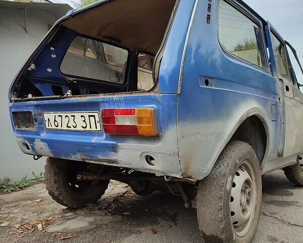 Синий ВАЗ 2121 Нива, объемом двигателя 1.3 л и пробегом 42 тыс. км за 1400 $, фото 14 на Automoto.ua