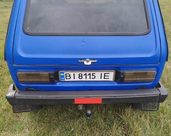 Синій ВАЗ 2121 Нива, об'ємом двигуна 1.57 л та пробігом 129 тис. км за 3500 $, фото 1 на Automoto.ua