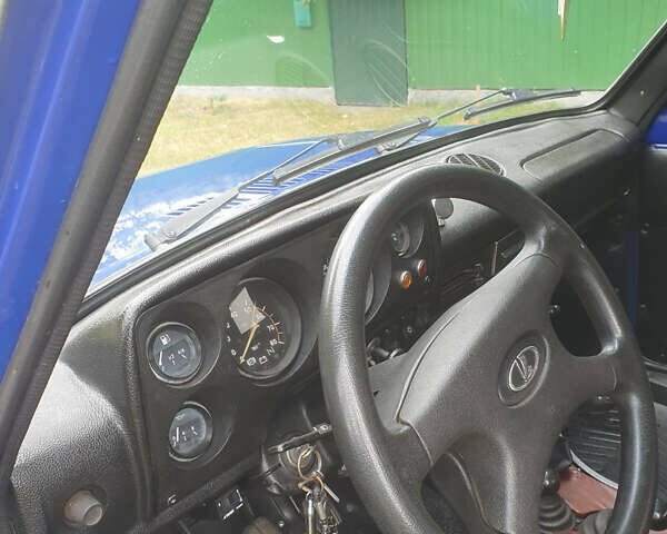 Синій ВАЗ 2121 Нива, об'ємом двигуна 1.57 л та пробігом 267 тис. км за 3200 $, фото 17 на Automoto.ua