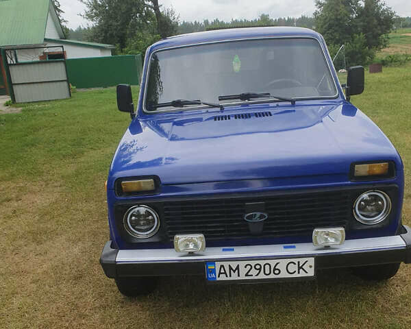 Синій ВАЗ 2121 Нива, об'ємом двигуна 1.57 л та пробігом 267 тис. км за 3200 $, фото 2 на Automoto.ua