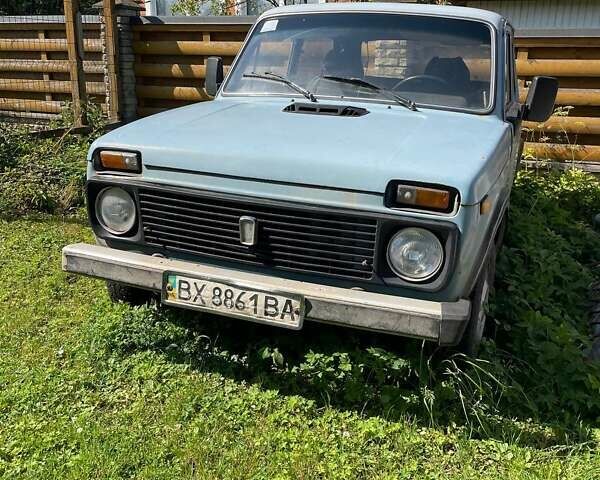 Синий ВАЗ 2121 Нива, объемом двигателя 1.57 л и пробегом 150 тыс. км за 1500 $, фото 1 на Automoto.ua