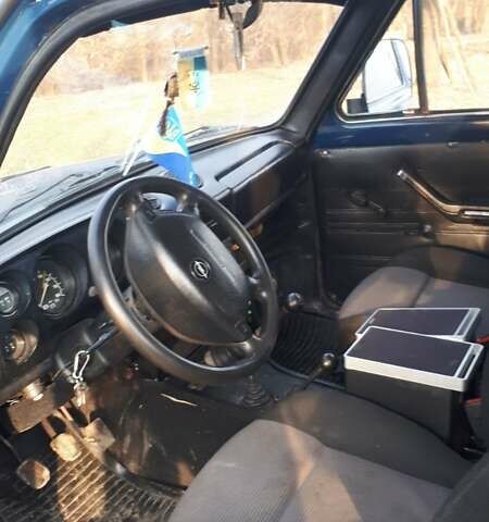 Синий ВАЗ 2121 Нива, объемом двигателя 1.6 л и пробегом 250 тыс. км за 2300 $, фото 9 на Automoto.ua