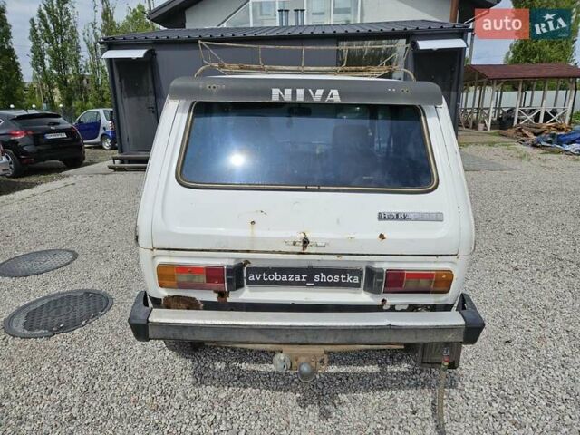 Синий ВАЗ 2121 Нива, объемом двигателя 2.46 л и пробегом 100 тыс. км за 1500 $, фото 5 на Automoto.ua