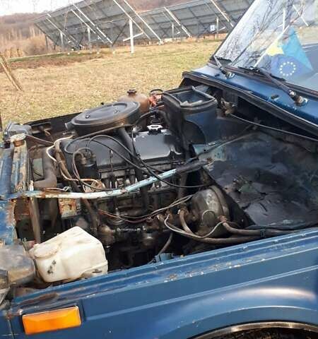 Синий ВАЗ 2121 Нива, объемом двигателя 1.6 л и пробегом 250 тыс. км за 2300 $, фото 8 на Automoto.ua