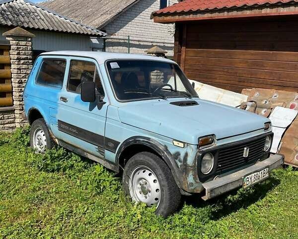 Синий ВАЗ 2121 Нива, объемом двигателя 1.57 л и пробегом 150 тыс. км за 1500 $, фото 3 на Automoto.ua