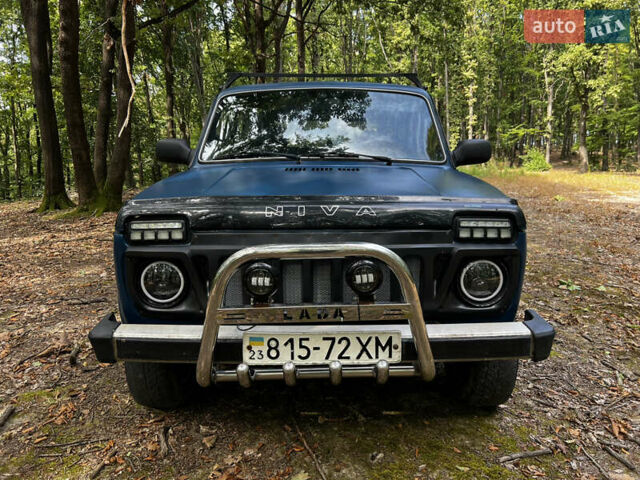 Синій ВАЗ 2121 Нива, об'ємом двигуна 1.6 л та пробігом 500 тис. км за 2500 $, фото 2 на Automoto.ua