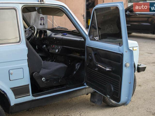 Синий ВАЗ 2121 Нива, объемом двигателя 1.57 л и пробегом 174 тыс. км за 2800 $, фото 14 на Automoto.ua