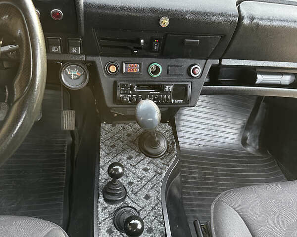 Синий ВАЗ 2121 Нива, объемом двигателя 1.57 л и пробегом 174 тыс. км за 2800 $, фото 25 на Automoto.ua