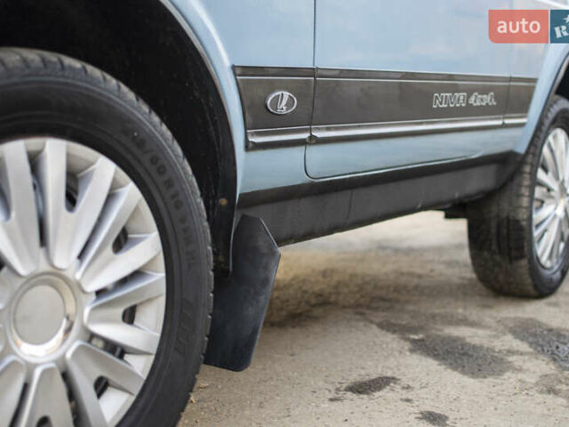 Синий ВАЗ 2121 Нива, объемом двигателя 1.57 л и пробегом 174 тыс. км за 2800 $, фото 11 на Automoto.ua