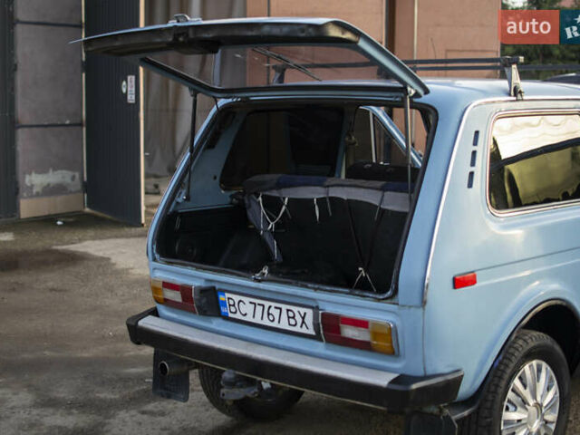 Синий ВАЗ 2121 Нива, объемом двигателя 1.57 л и пробегом 174 тыс. км за 2800 $, фото 13 на Automoto.ua