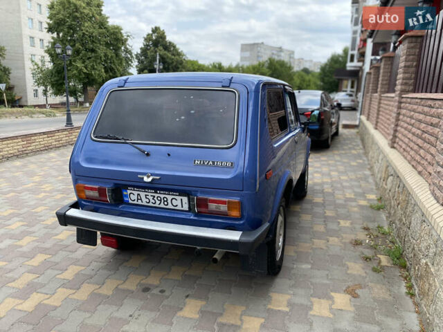 Синий ВАЗ 2121 Нива, объемом двигателя 1.57 л и пробегом 90 тыс. км за 2650 $, фото 5 на Automoto.ua