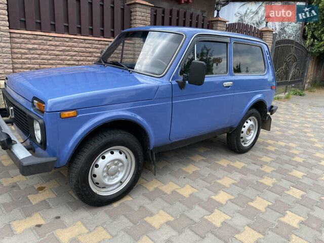 Синий ВАЗ 2121 Нива, объемом двигателя 1.57 л и пробегом 90 тыс. км за 2650 $, фото 2 на Automoto.ua