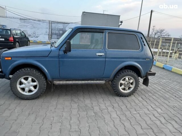 Синий ВАЗ 2121 Нива, объемом двигателя 1.7 л и пробегом 150 тыс. км за 3990 $, фото 6 на Automoto.ua