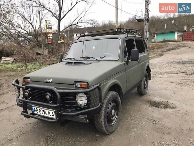 Зеленый ВАЗ 2121 Нива, объемом двигателя 1.6 л и пробегом 140 тыс. км за 3600 $, фото 3 на Automoto.ua