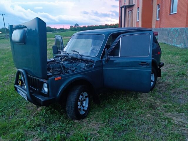 Зеленый ВАЗ 2121, объемом двигателя 1.6 л и пробегом 6 тыс. км за 2500 $, фото 5 на Automoto.ua