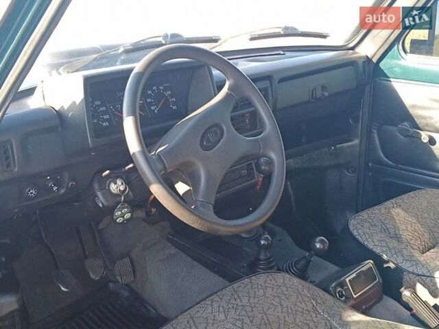Зеленый ВАЗ 2121 Нива, объемом двигателя 1.6 л и пробегом 130 тыс. км за 4200 $, фото 9 на Automoto.ua