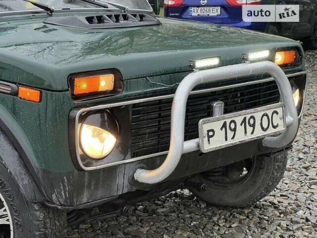 Зеленый ВАЗ 2121 Нива, объемом двигателя 1.3 л и пробегом 89 тыс. км за 2420 $, фото 7 на Automoto.ua