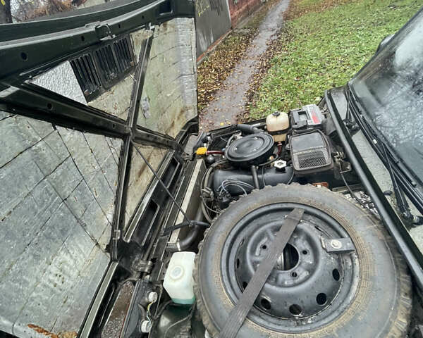 Зеленый ВАЗ 2121 Нива, объемом двигателя 1.57 л и пробегом 35 тыс. км за 3700 $, фото 10 на Automoto.ua