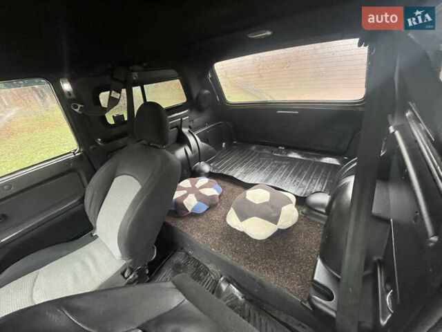 Зеленый ВАЗ 2121 Нива, объемом двигателя 1.57 л и пробегом 35 тыс. км за 3700 $, фото 8 на Automoto.ua