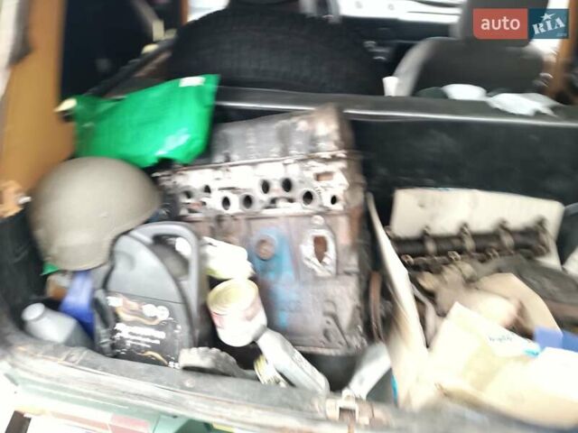 Зелений ВАЗ 2121 Нива, об'ємом двигуна 0 л та пробігом 1 тис. км за 2000 $, фото 5 на Automoto.ua