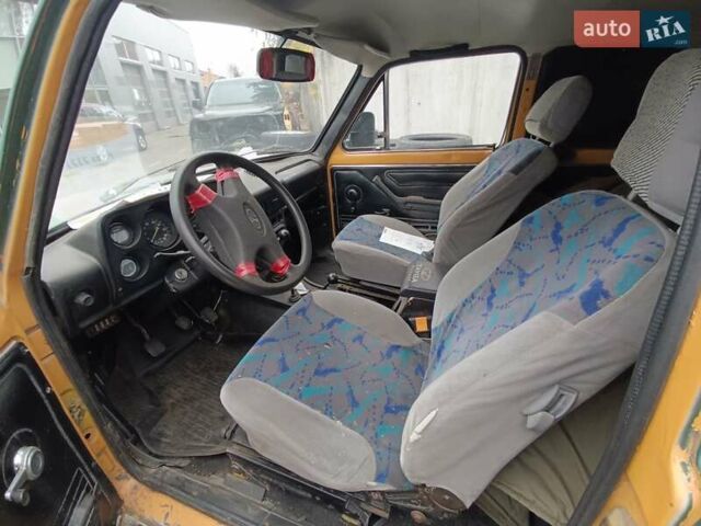 Зелений ВАЗ 2121 Нива, об'ємом двигуна 0 л та пробігом 1 тис. км за 2000 $, фото 7 на Automoto.ua