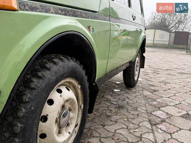 Зелений ВАЗ 2121 Нива, об'ємом двигуна 1.6 л та пробігом 85 тис. км за 1650 $, фото 7 на Automoto.ua