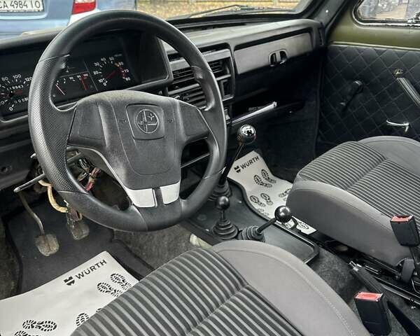 Зелений ВАЗ 2121 Нива, об'ємом двигуна 1.6 л та пробігом 119 тис. км за 3800 $, фото 13 на Automoto.ua