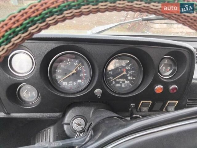 Зеленый ВАЗ 2121 Нива, объемом двигателя 1.6 л и пробегом 92 тыс. км за 3000 $, фото 9 на Automoto.ua