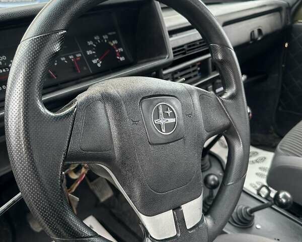Зелений ВАЗ 2121 Нива, об'ємом двигуна 1.6 л та пробігом 119 тис. км за 3800 $, фото 15 на Automoto.ua