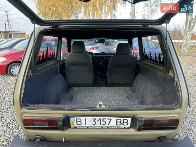 Зелений ВАЗ 2121 Нива, об'ємом двигуна 1.6 л та пробігом 119 тис. км за 3800 $, фото 8 на Automoto.ua