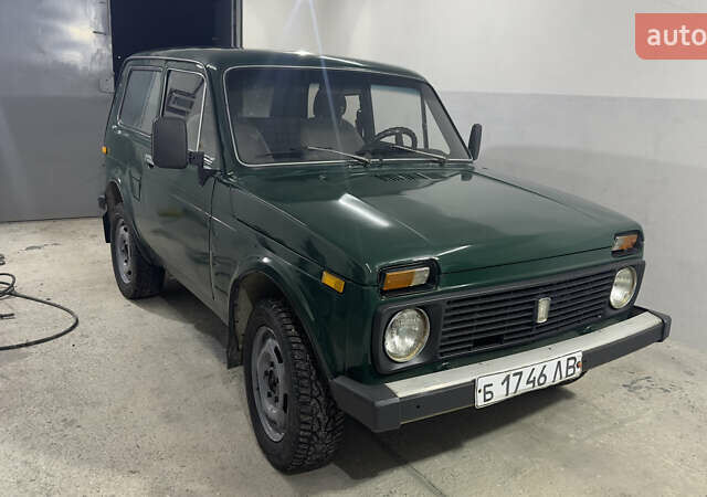 Зеленый ВАЗ 2121 Нива, объемом двигателя 0 л и пробегом 50 тыс. км за 2400 $, фото 3 на Automoto.ua