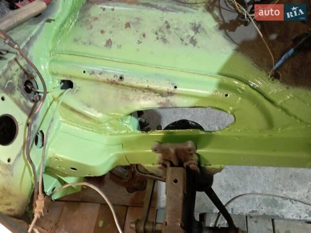 Зелений ВАЗ 2121 Нива, об'ємом двигуна 1.5 л та пробігом 200 тис. км за 2000 $, фото 7 на Automoto.ua